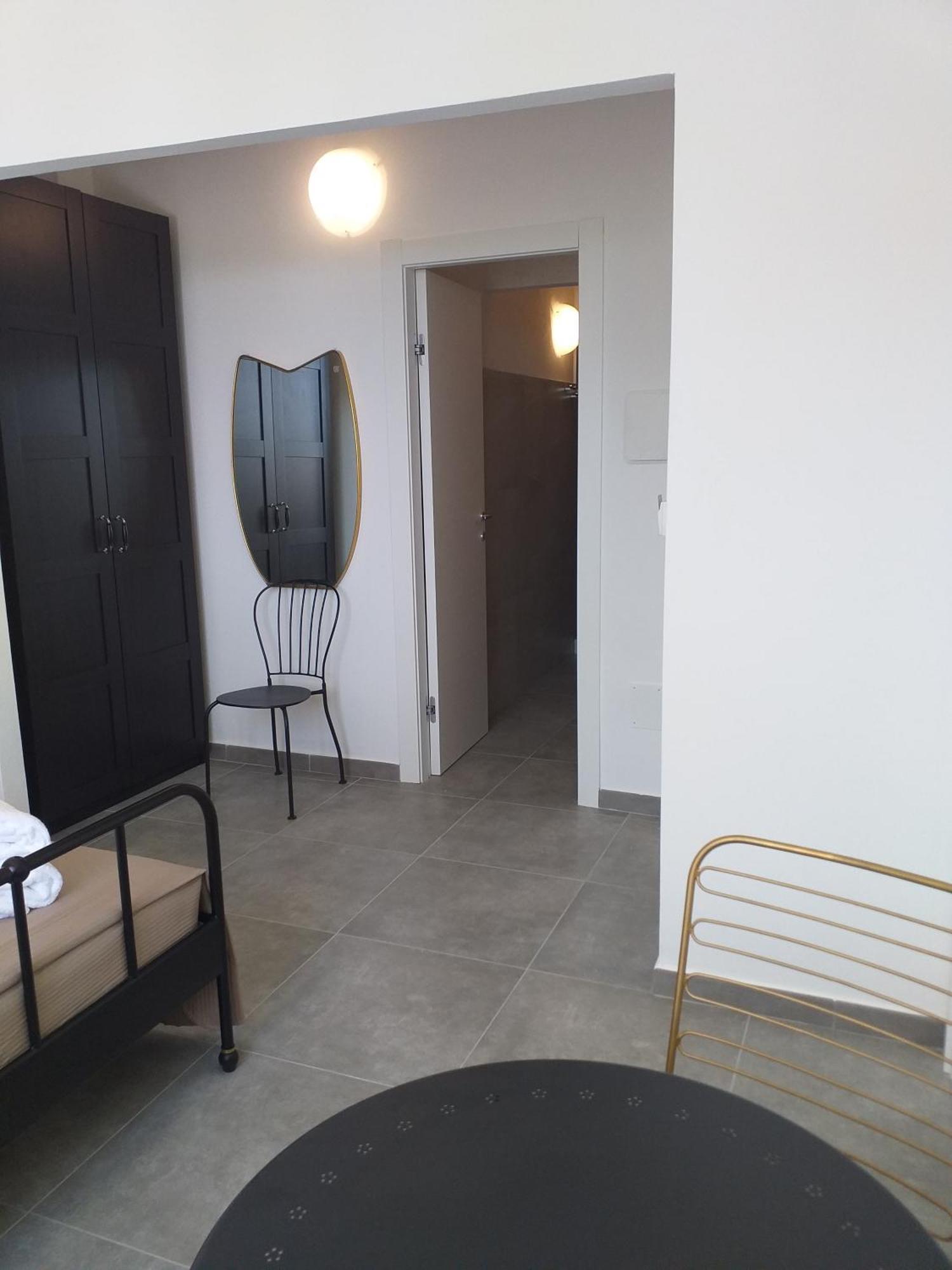 Inkantu B&B Terrasini Bilik gambar
